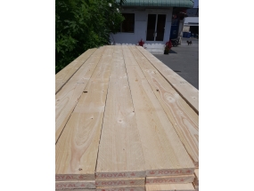 Gỗ thông trắng dày 22mm, I-V, xuất xứ Thụy Điển