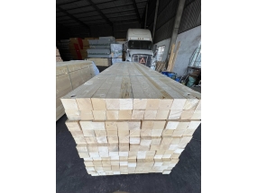 Gỗ thông trắng 90x90-Xuất xứ EU